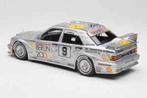 Mercedes 190E 2.5-16 EVO II W201 #9 Zung Fu K. Ludwig Guia Race Macau 1992 Minichamps 1:18 155923609 Метал — снимка 4 от 6