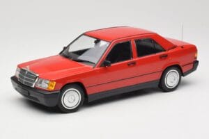 Mercedes 190E W201 Червен Minichamps 1:18 155037000 Метал