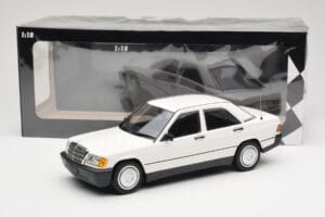 Mercedes 190E W201 Бял Minichamps 1:18 155037002 Метал — снимка 6 от 6