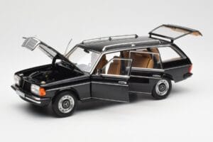 Mercedes 200 T S123 Черен Norev 1:18 183735 Метал — снимка 2 от 8