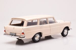 Mercedes 200 Universal W110 Кремав Norev 1:18 183709 Метал — снимка 3 от 8