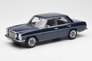 Mercedes 200 W114 Midnight Син Дилърско Издание Norev 1:18 B66040694 Метал