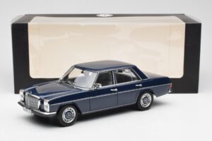 Mercedes 200 W114 Midnight Син Дилърско Издание Norev 1:18 B66040694 Метал — снимка 8 от 8