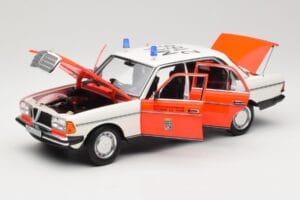 Mercedes 200 W123 Линейка Бял Norev 1:18 183834 Метал — снимка 2 от 8