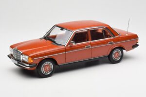Mercedes 200 W123 English Червен Дилърско Издание Norev 1:18 B66040653 Метал