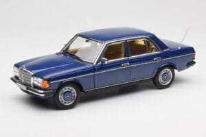 Mercedes 200 W123 Surf Син Norev 1:18 183710 Метал