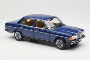Mercedes 200 W123 Surf Син Norev 1:18 183710 Метал — снимка 6 от 8
