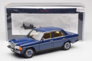 Mercedes 200 W123 Surf Син Norev 1:18 183710 Метал — снимка 8 от 8