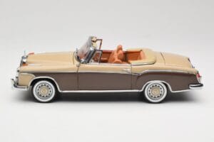 Mercedes 220 SE W128 Кабриолет Бронзово Червен Sun Star 1:18 3572 Метал — снимка 4 от 8