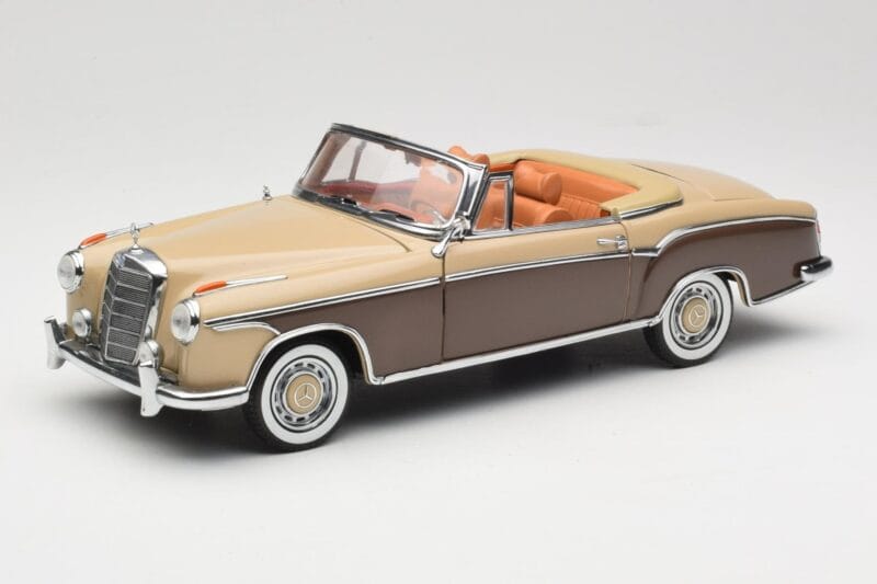 Mercedes 220 SE W128 Кабриолет Бронзово Червен Sun Star 1:18 3572 Метал