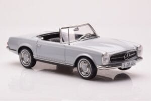 Mercedes 230 SL W113 Pagoda Сив Norev 1:18 183990 Метал — снимка 6 от 8