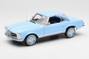 Mercedes 230 SL W113 Pagoda Horizon Син Дилърско Издание Norev 1:18 B66040633 Метал — снимка 3 от 10