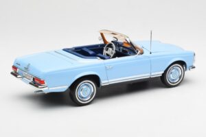 Mercedes 230 SL W113 Pagoda Horizon Син Дилърско Издание Norev 1:18 B66040633 Метал — снимка 4 от 10