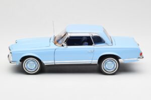 Mercedes 230 SL W113 Pagoda Horizon Син Дилърско Издание Norev 1:18 B66040633 Метал — снимка 5 от 10