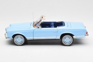 Mercedes 230 SL W113 Pagoda Horizon Син Дилърско Издание Norev 1:18 B66040633 Метал — снимка 6 от 10