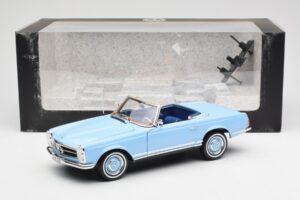 Mercedes 230 SL W113 Pagoda Horizon Син Дилърско Издание Norev 1:18 B66040633 Метал — снимка 10 от 10