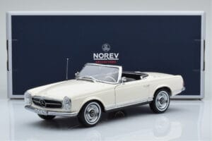 Mercedes 230 SL W113 Pagoda Бял Ограничено Издание Norev 1:18 183768 Метал — снимка 9 от 9