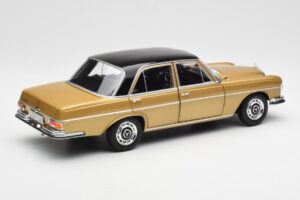 Mercedes 280 SE W108 Бежов Дилърско Издание Norev 1:18 B66040680 Метал — снимка 3 от 8