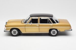 Mercedes 280 SE W108 Бежов Дилърско Издание Norev 1:18 B66040680 Метал — снимка 4 от 8