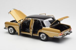 Mercedes 280 SE W108 Бежов Дилърско Издание Norev 1:18 B66040680 Метал — снимка 5 от 8