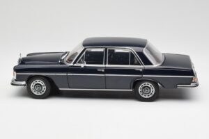 Mercedes 280 SE W108 Midnight Син Norev 1:18 B66040597 Метал — снимка 4 от 8