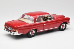 Mercedes 280 SE W108 Червен Norev 1:18 193527 Метал — снимка 3 от 8