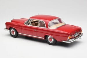 Mercedes 280 SE W108 Червен Norev 1:18 193527 Метал — снимка 7 от 8