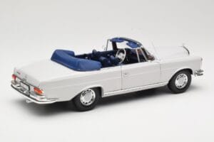 Mercedes 280 SE W111 Кабриолет Светлосив Norev 1:18 183530 Метал — снимка 3 от 8