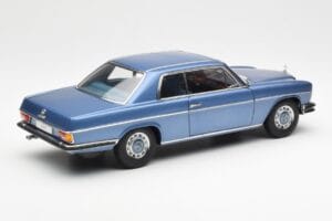 Mercedes 280C/8 W114 Coupe Син Metallic AUTOart 1:18 76187 Метал — снимка 3 от 8