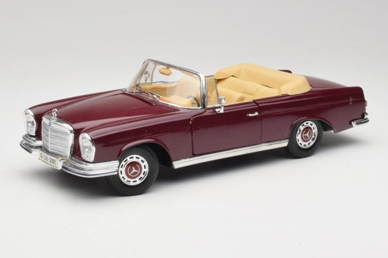 Mercedes 280SE W108 Bordeaux Червен Maisto 1:18 31811 Метал
