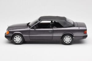Mercedes 300 CE-24 W124 Кабриолет Лилав Metallic Norev 1:18 183567 Метал — снимка 5 от 10