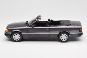 Mercedes 300 CE-24 W124 Кабриолет Лилав Metallic Norev 1:18 183567 Метал — снимка 6 от 10