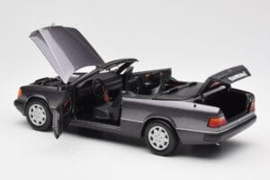 Mercedes 300 CE-24 W124 Кабриолет Лилав Metallic Norev 1:18 183567 Метал — снимка 7 от 10