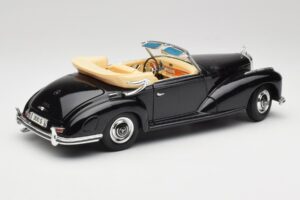 Mercedes 300 S W188 Кабриолет Черен Tchibo 1:18 36782 Метал — снимка 3 от 8