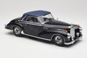 Mercedes 300 SC W188 Кабриолет Softtop Тъмносин KK-Scale 1:18 KKDC180944 Метал — снимка 4 от 6