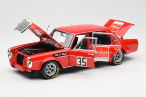 Mercedes 300 SEL 6.8 #35 H. Kelleners Hockenheim 1973 Minichamps 1:18 100713435 Метал — снимка 2 от 8