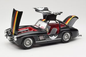 Mercedes 300 SL #38 1954 Bburago 1:18 3015-M1 Метал — снимка 2 от 8