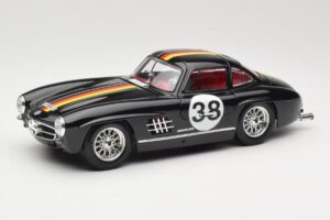 Mercedes 300 SL #38 1954 Bburago 1:18 3015-M1 Метал