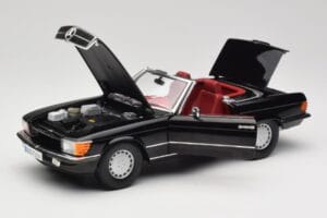 Mercedes 300 SL R107 Черен Norev 1:18 183511 Метал — снимка 2 от 8