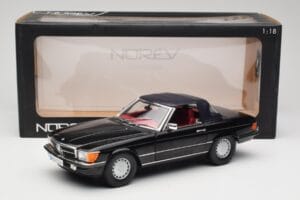 Mercedes 300 SL R107 Черен Norev 1:18 183511 Метал — снимка 8 от 8