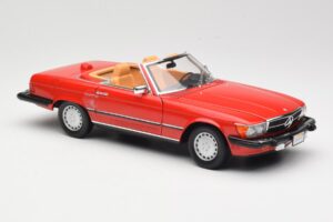 Mercedes 300 SL R107 Червен Norev 1:18 B66040623 Метал — снимка 6 от 8