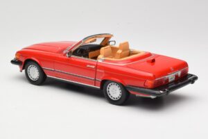 Mercedes 300 SL R107 Червен Norev 1:18 B66040623 Метал — снимка 7 от 8