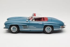 Mercedes 300 SL W198 Roadster Син Minichamps 1:18 180039035 Метал — снимка 4 от 8