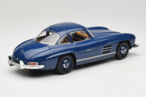 Mercedes 300 SL W198 Син Norev 1:18 183852 Метал — снимка 3 от 8