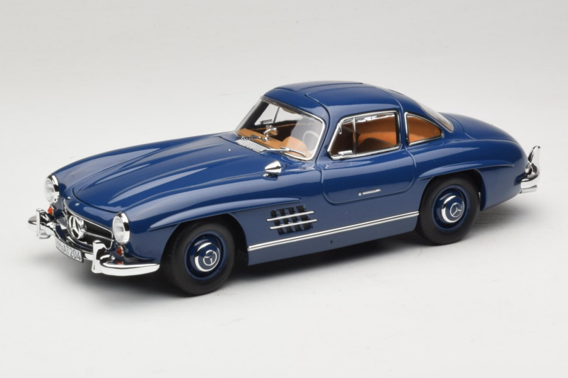 Mercedes 300 SL W198 Син Norev 1:18 183852 Метал