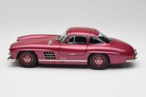 Mercedes 300 SL W198 Огненочервен Minichamps 1:18 180039008 Метал — снимка 4 от 8