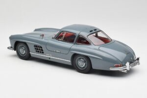 Mercedes 300 SL W198 Graphite Сив Minichamps 1:18 180039005 Метал — снимка 7 от 8