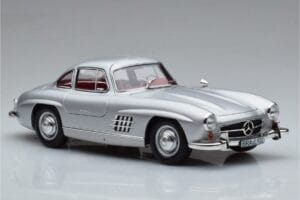 Mercedes 300 SL W198 Gullwing Norev 1:18 183850 Метал — снимка 6 от 8