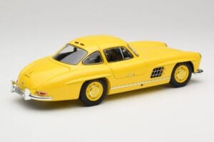 Mercedes 300 SL W198 Светложълт Minichamps 1:18 180039009 Метал — снимка 3 от 8