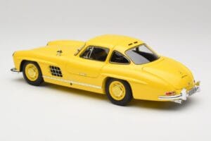 Mercedes 300 SL W198 Светложълт Minichamps 1:18 180039009 Метал — снимка 7 от 8